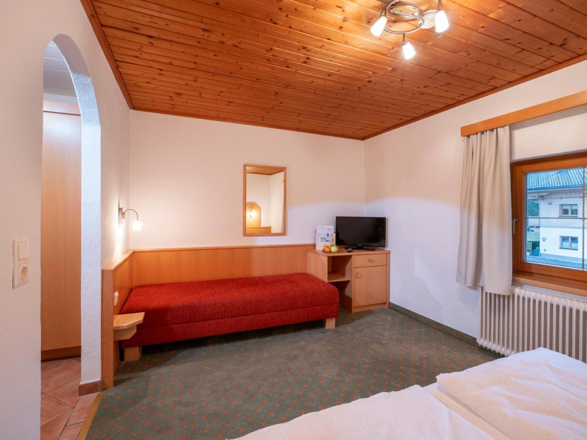 Gasthof Mamooserhof ฮอพฟ์การ์เทน อิม บริกเซนทัล ภายนอก รูปภาพ